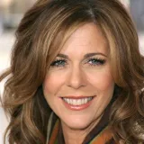 Zapazio ju je dok je bio u braku, a zbog nje je promijenio i vjeru: Evo tko je žena Toma Hanksa