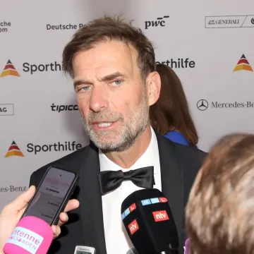 Klopp napu&scaron;ta Red Bull? Ponuda mu ne manjka