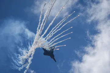 Moćni lovci sletjeli u Izrael, Trump je spreman napasti Iran! 'On &scaron;uti, ali procurile su snimke'