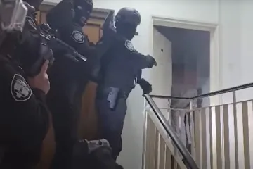 Armagedon u Srbiji! Pogledajte uhićenje pedofila: Radili su bolesne stvari na dark webu