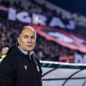 Tisuće Ultrasa krenulo prema Engleskoj! Nose Zrinjski prema europskom snu