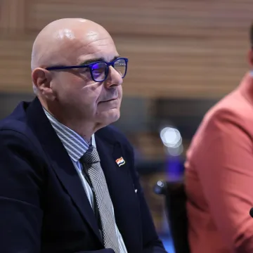 Ministar Ružić odgovorio na prozivke: 'Teze nemaju upori&scaron;ta u činjenicama!'