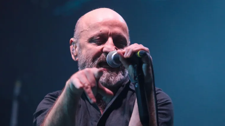 Mile Kekin predstavio novi singl pa poručio da ne želi &scaron;utjeti dok svijet gori