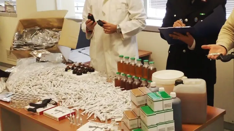 Stručnjaci upozorili i otkrili kako prepoznati da je lijek pravi: 'Mogu imati toksične kemikalije'