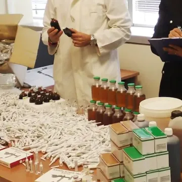 Stručnjaci upozorili i otkrili kako prepoznati da je lijek pravi: 'Mogu imati toksične kemikalije'