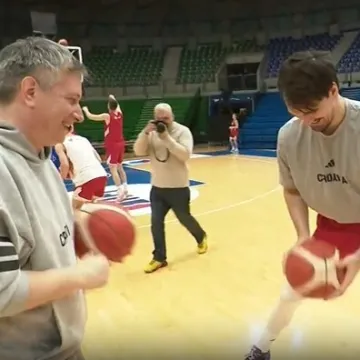 &Scaron;arić i ekipa na najtežem zadatku, u Zagreb stižu svjetski i europski prvaci