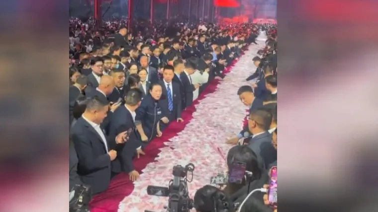 Ovo je poslodavac godine! Prostrli &scaron;vedski stol s 8 milijuna dolara u ke&scaron;u i rekli: 'Uzmite'