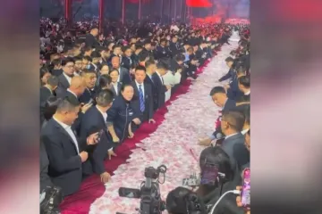 Ovo je poslodavac godine! Prostrli &scaron;vedski stol s 8 milijuna dolara u ke&scaron;u i rekli: 'Uzmite'