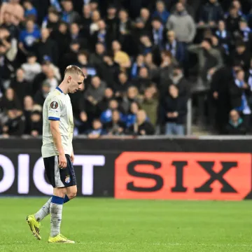 Stojković se oglasio nakon &scaron;to je o&scaron;amario igrača Genka: 'Nemam &scaron;to pametno reći'