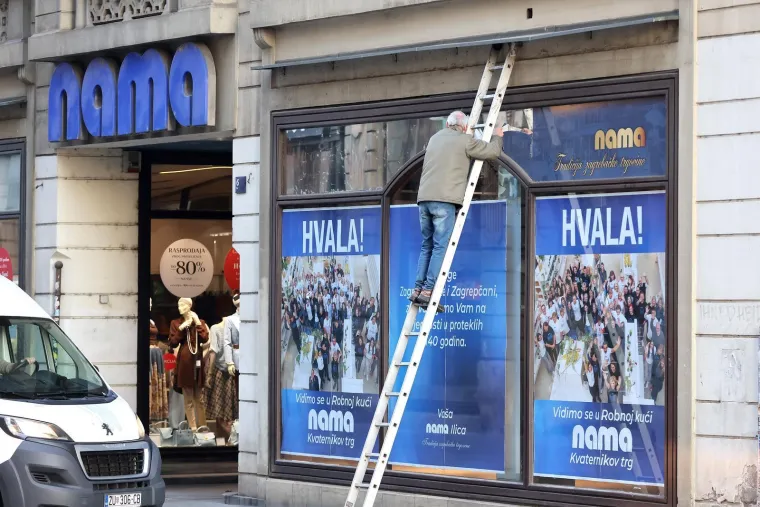 Bolni prizori iz Zagreba: Simbolu grada zabijen posljednji čavao u lijes