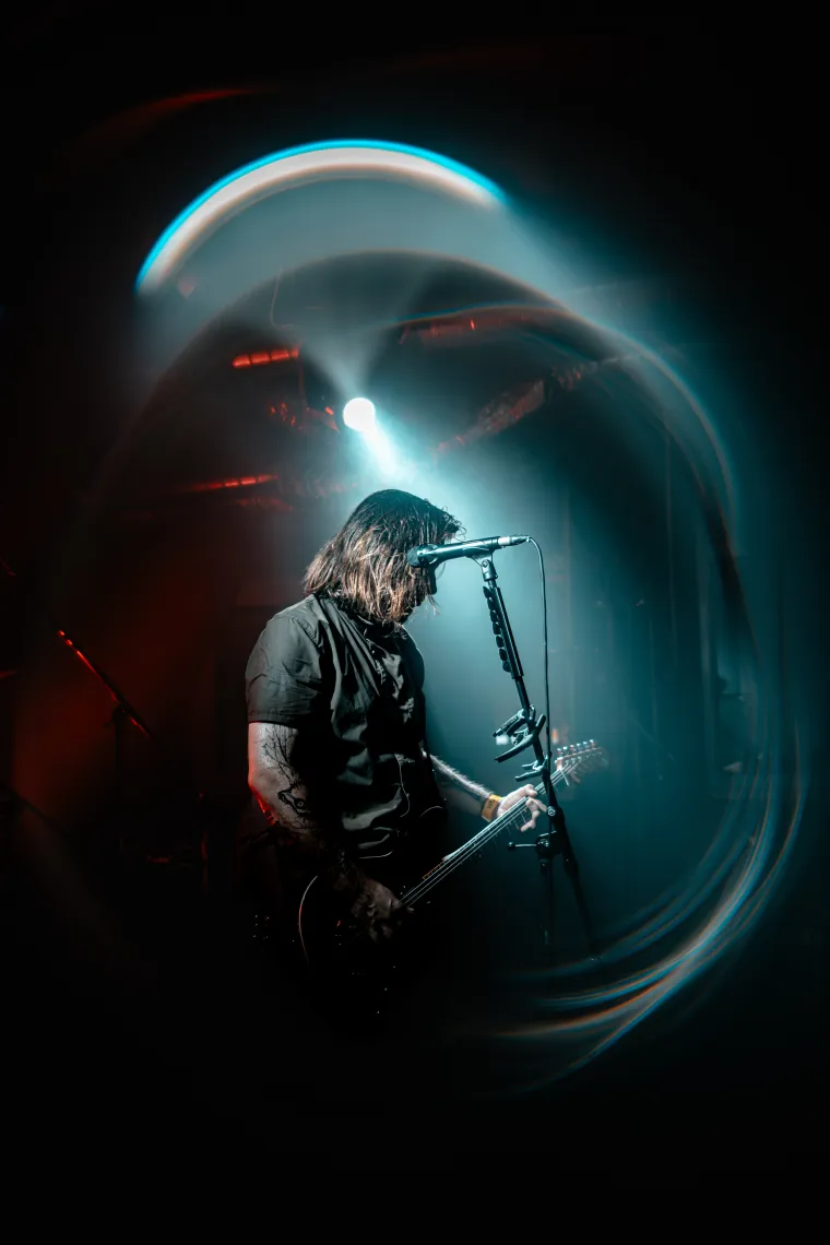 Mahir Kapetanović bez zadr&scaron;ke: Od 'Večere za 5' do iskrene priče o glazbi i borbi s alkoholizmom