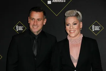 Pink bijesna zbog glasina o razvodu: 'Možda su mogli obavijestiti mene i djecu'