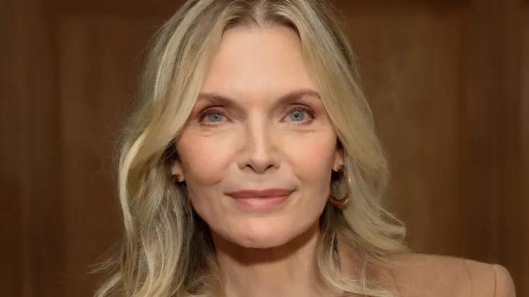 Te&scaron;ko je povjerovati da ima gotovo 68: Michelle Pfeiffer očarala izgledom u Los Angelesu
