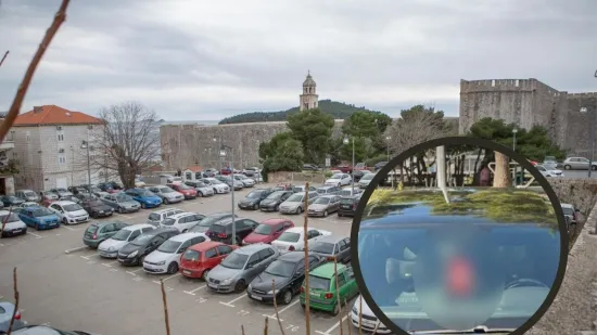 Dubrovčani vidjeli &scaron;to mladić (25) ima zakačeno na retrovizoru: Odmah su pozvali policiju