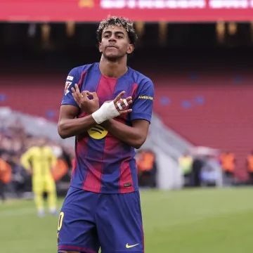 Barcelona na krilima čudesnog Yamala izdominirala u derbiju i pobjegla Realu