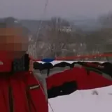 Strava u susjedstvu! Umirovljeni vatrogasac ubio suprugu samostrelom pa presudio sebi: Pogodio ju ravno u čelo