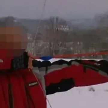 Strava u susjedstvu! Umirovljeni vatrogasac ubio suprugu samostrelom pa presudio sebi: Pogodio ju ravno u čelo