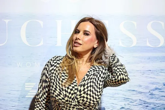 Nives Celzijus pozirala u čipkastom donjem ve&scaron;u: Novi duet i vrući spot stižu uskoro