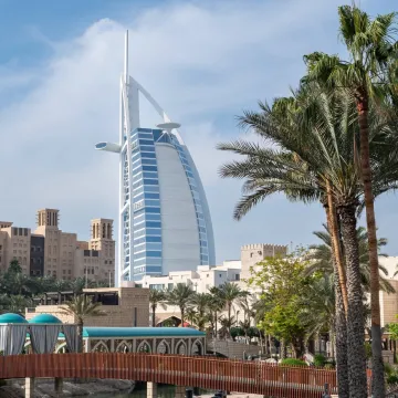 Pogođen simbol Dubaija: Najluksuzniji hotel na svijetu građen je na vlastitom umjetnom otoku