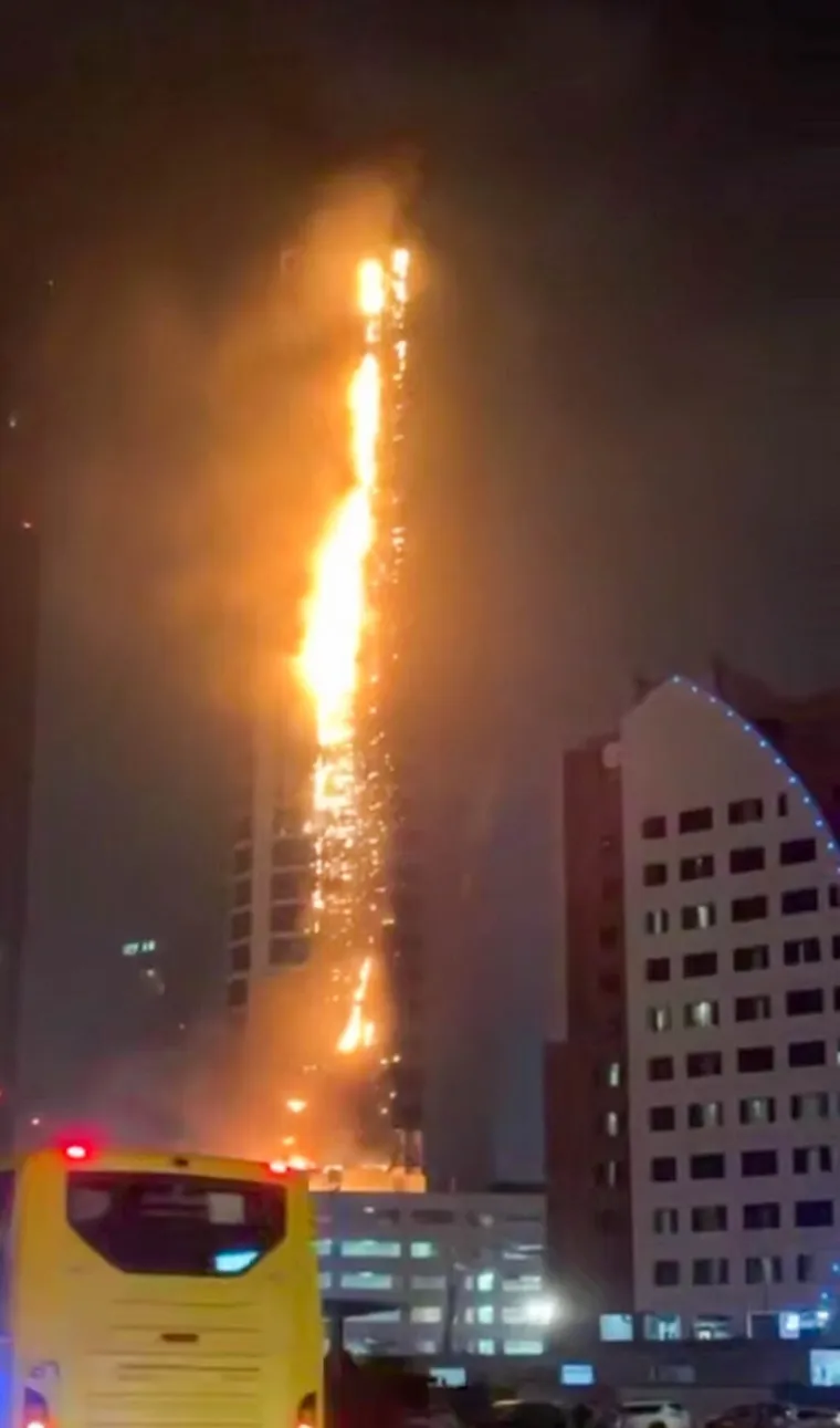 Pogođen simbol Dubaija: Najluksuzniji hotel na svijetu građen je na vlastitom umjetnom otoku