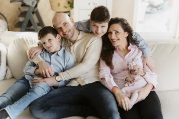 Marko &Scaron;kugor o novoj pjesmi, koncertima i očinstvu: 'Supruga drži na&scaron;u malu tvrđavu dok me nema'