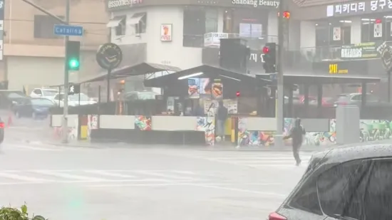 Vjerujemo da je ova žena požalila &scaron;to je iza&scaron;la iz kuće