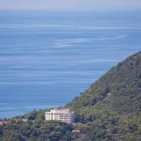 Velika mrlja pluta u moru u Dubrovniku: Oglasili se iz Vodovoda