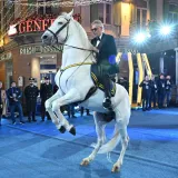 Poput princa na bijelom konju: Andrea Bocelli dojahao na najvažniji glazbeni događaj u Italiji