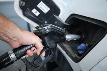 Hrvati otkrili treba li Vlada reagirati poskupi gorivo: 'Ma kakvi, samo deri po nama'