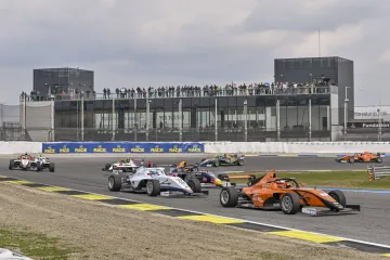 F1 stručnjak pred novu sezonu: 'Čekaju nas neviđene utrke, a jedna momčad nije spremna'