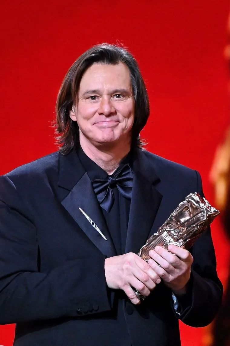 Jim Carrey izgleda neprepoznatljivo: Plastični kirurg objasnio gdje je 'zapelo'