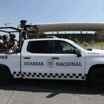 Trofej Svjetskog prvenstva na turneji po Meksiku čuvaju kolone specijalaca i duge cijevi