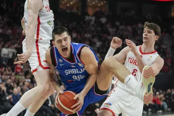 BiH s hrvatskim stručnjakom razmontirala &Scaron;vicarsku, Srbija u problemima