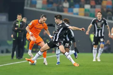 Moro slavio, Mlačić igrao za Udinese u pobjedi protiv Pongračićeve Fiorentine