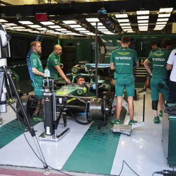 Totalni kaos prije starta sezone: Aston Martin razmi&scaron;lja o povlačenju iz prve utrke?!