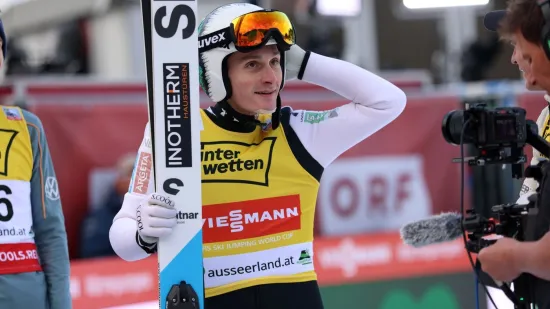 Prevc sru&scaron;io rekord skakaonice, a Poljaci izvadili snimku: 'Varao je'