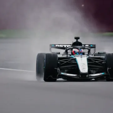 Moćni Mercedes je i ove sezone glavni favorit. Stručnjak: 'Vrlo rijetko im se događaju pogre&scaron;ke'