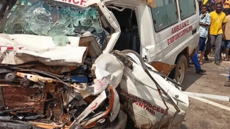 U frontalnom sudaru hitne pomoći i autobusa najmanje 16 mrtvih: 'Neka im du&scaron;e počivaju u miru'