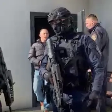 Mlađan u pratnji specijalaca napustio sud: Novinarima se obratio s jednom rečenicom