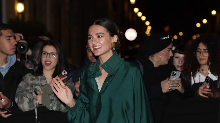 Zaboravila ostatak outfita? Poznata pjevačica na crveni tepih stigla samo u gaćicama