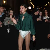 Zaboravila ostatak outfita? Poznata pjevačica na crveni tepih stigla samo u gaćicama