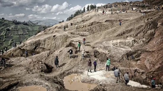 U odronu zemlje u rudniku poginulo vi&scaron;e od 200 ljudi! Među njima je puno djece