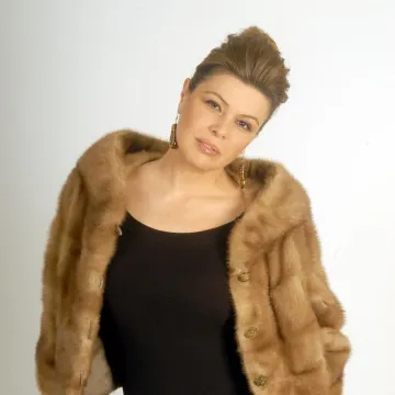 Mia Begović otkrila kako provodi vrijeme s unučicom, ali i za&scaron;to naziv 'baba' smatra negativnim