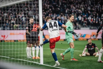 'Žuta minuta' najvećeg hrvatskog talenta: &Scaron;utao stativu, reklamu i sve &scaron;to mu se na&scaron;lo na putu