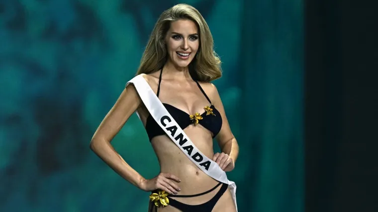 Tankog strukića i tip-top figure: Tko bi rekao da je manekenka bila četiri mjeseca trudna?!