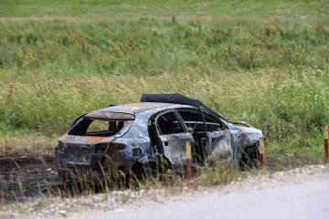 Požar na Sljemenu: Zapalio se automobil, gorjela i &scaron;uma - dojurili vatrogasci!