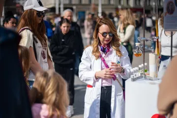 Znanost stiže na splitsku Rivu: 13 znanstvenica građanima otkriva tajne mora, medicine i tehnologije