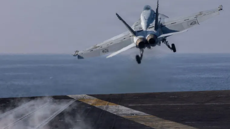 &Scaron;to će im neprijatelj?! Kako je pilot 'skratio' Amerikance za 300 milijuna dolara