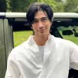 Koliko biste mu dali godina? 22 ili 52? Pripremite se na brojku koja zvuči kao da se netko &scaron;ali