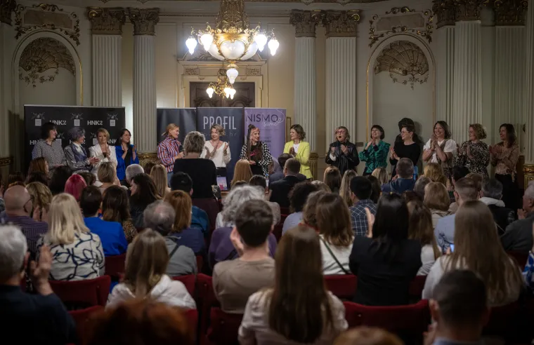 Od žena se uvijek očekuje da budu snažne: 'Imamo pravo na umor, ranjivost, da ne možemo...'